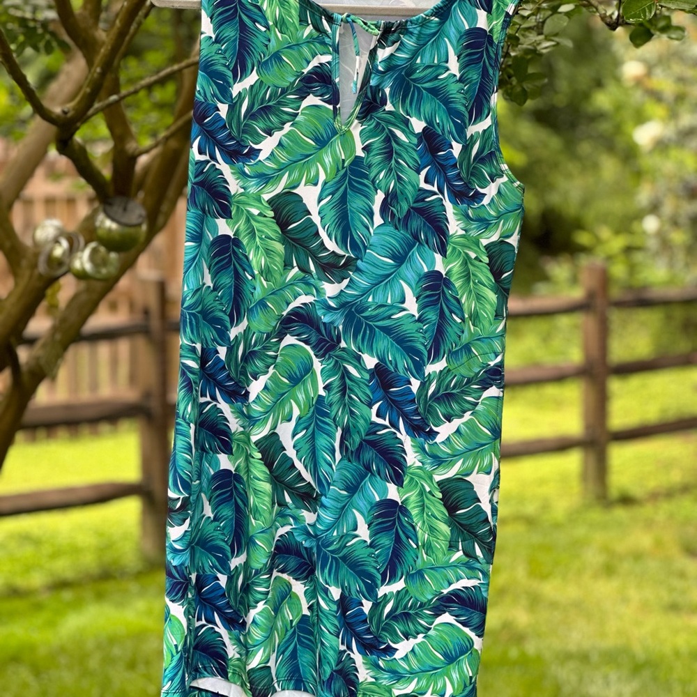 NWOT BEAUTIFULLY COLORED DRESS! - Picture 5 of 17